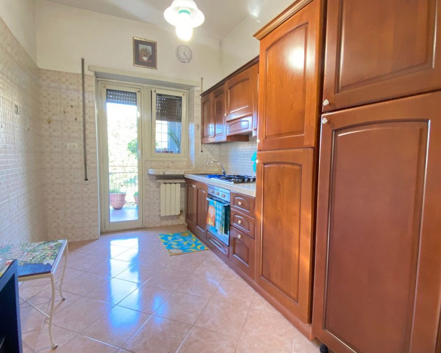 Appartamento Via Dei Trecchi Roma-Bravetta_cucina2