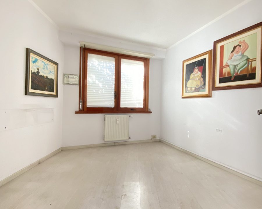Via Perego – Roma EUR Appartamento in Vendita Uso ufficio CUCINA 2