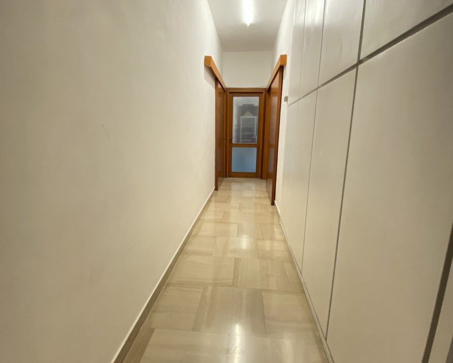 Via di Poggio Verde Roma-Casetta Mattei Appartamento in vendita corridoio