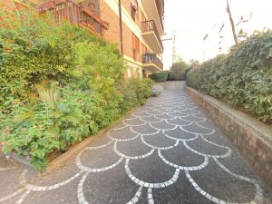Via Felice Poggi Roma zona Portuense Appartamento in Vendita